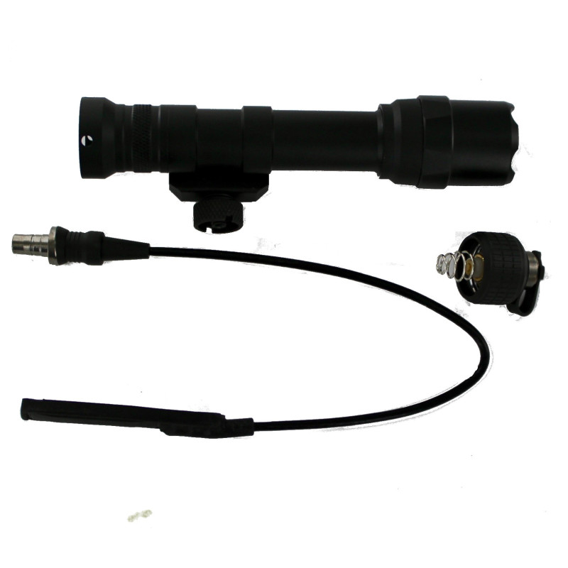 Lampe tactique Black Eagle M600-BK