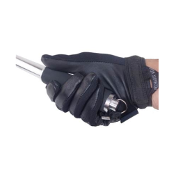 Matraque téléscopique chromée 60 cm grip antidérapant (avec étui)
