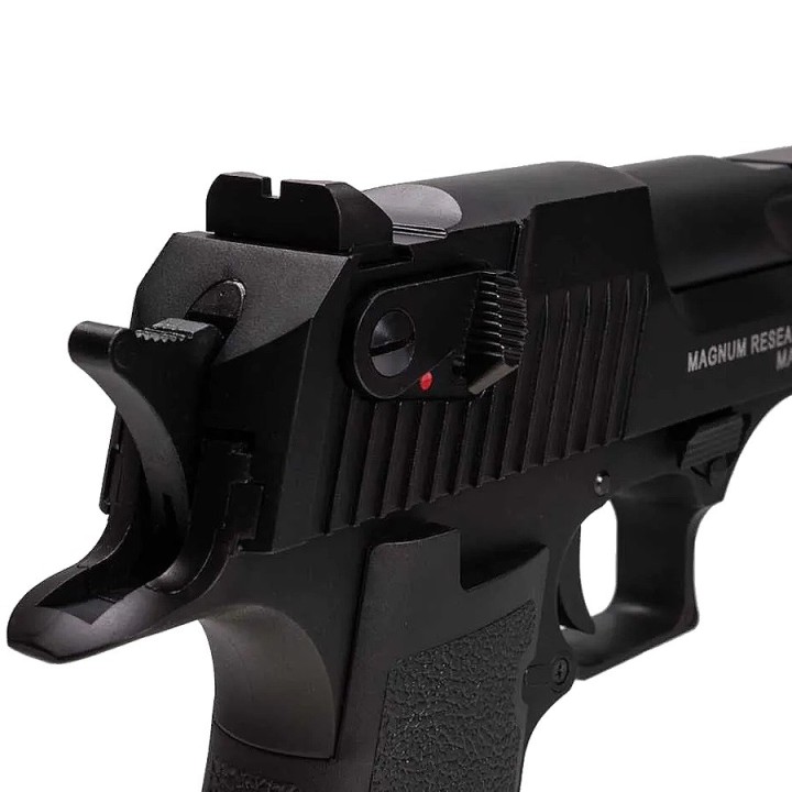 pistolet semi-automatique