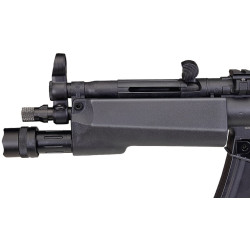 Lampe tactique intégrée au garde-main de la réplique MP5 AEG