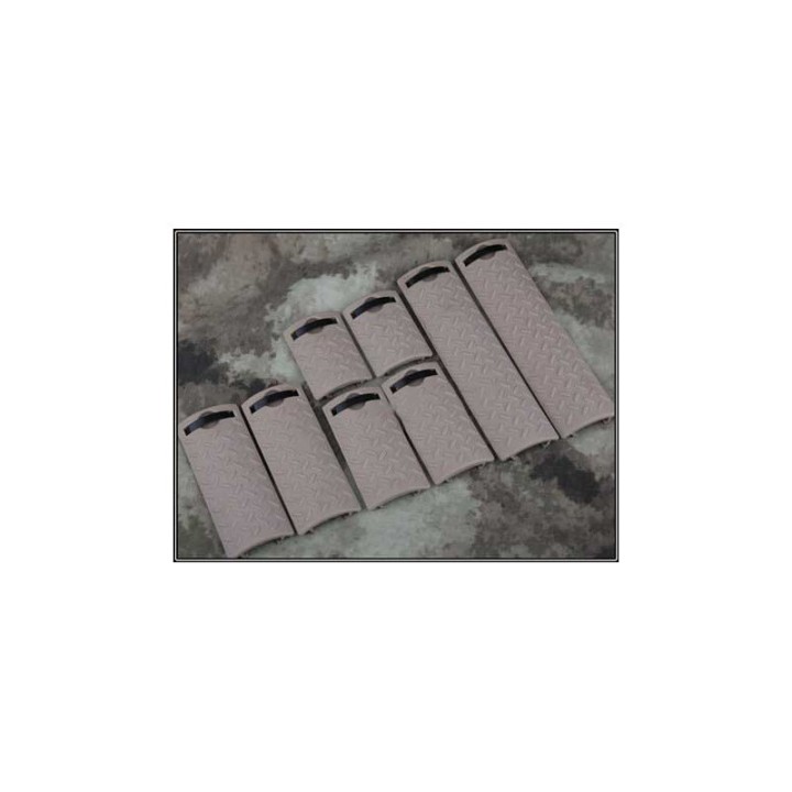 ERGO Diamond Plate Rail Cover Set - Dark Earth (8-Pack) [Black...
